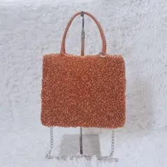 希少色　アンテプリマ　スタンダードスクエアミディアム　チェーン付き　オレンジ