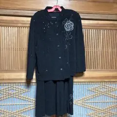 ブラック花柄刺繍スーツセット