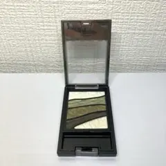 【中古品】【美品】VISSE アイシャドウ グラムハント カーキのサムネイル