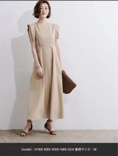 【週末タイムセール】【美品】【着用１回】ur’s バックオープンワンピースLのサムネイル