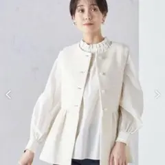 【美品】短時間のみ使用　SHIPS ホワイト　ペプラムベスト　ジレ