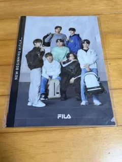 BTS × FILA クリアファイル 8枚セットのサムネイル