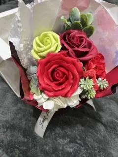 赤いバラのブーケ ソープフラワー　花束