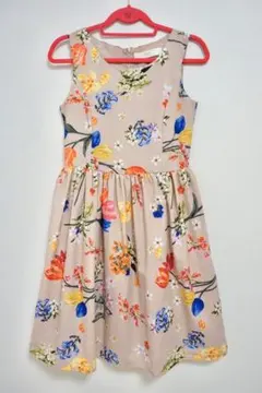 大人気！期間限定 ★美品★ 美人百花掲載 【トッコクローゼット】花柄ワンピース