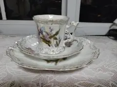 Item thumbnail for item a11e38cd-488e-44bb-99c4-f7416a2e169f