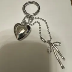 ハート型メタリックキーホルダー BiBiANGノベルティ