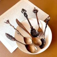 アンティーク風飾りヨーロッパ風お花柄ミニスプーン　デザートスプーン　6本セット