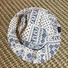 値下！キッズサファリハット　バンダナ柄ホワイト&ネイビー52