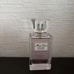 ミス ディオール シルキー ボディ ミスト