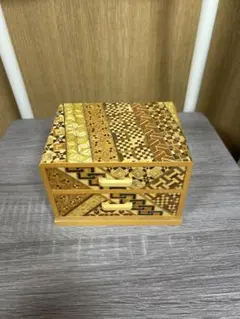 箱根寄木細工 小物入れ 伝統工芸品 昭和レトロ 箱型 - メルカリ