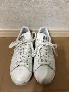 アディダス　スタンスミス　ホワイト　ネイビー