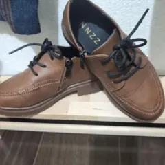 キッズブラウンレザー 　フォーマルシューズ ジッパー付き