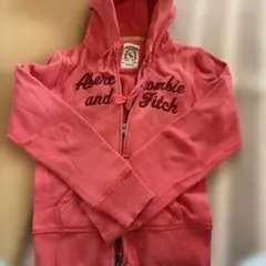 Abercrombie and Fitch ピンクパーカー M