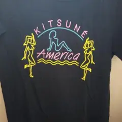 KITSUNÉ ブラック Tシャツ