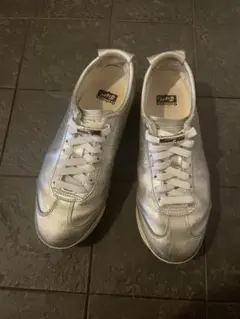 Onitsuka Tiger メタリックシルバー スニーカーのサムネイル