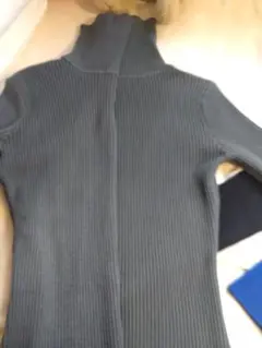 グレー リブ編み タートルネックセーター