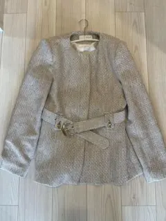 ZARA ノーカラージャケット ベージュ