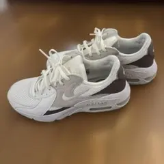 美品　NIKE エアマックス　レディース23.5cm