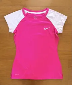 Nike DRI-FIT トレーニングTシャツ