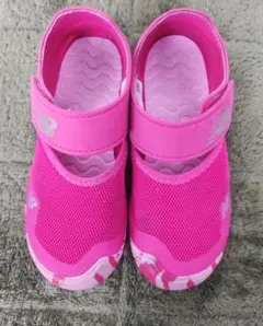 【New Balance】ピンク 迷彩　サンダル　19.5センチ