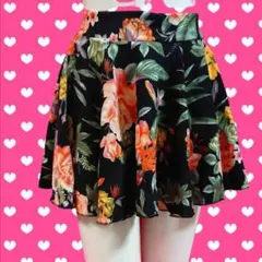 ✨フラワー柄✨美脚✨匿名配送　ミニスカート　未使用　ブラック　S　③