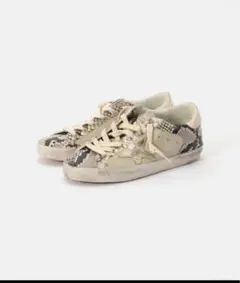 【GOLDEN GOOSE】 SUPER STAR 37のサムネイル