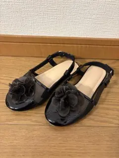 ZARA kids ブラックフラワーシューズ 18cm 新品未使用