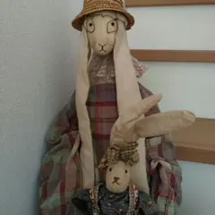 カントリードール 耳長うさぎ　2つ 身長　約49cm／約86cm