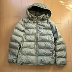 ユニクロ　オリーブグリーン ダウンコート150サイズ