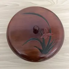 蓋付き　木製漆塗り菓子器