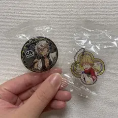 最終セール！　鬼滅の刃　キーホルダー　缶バッチ　くら寿司