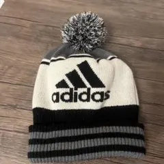アディダス　ニット帽