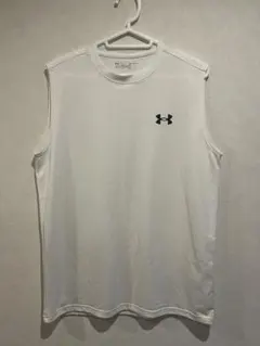 アンダーアーマー　ノースリーブ