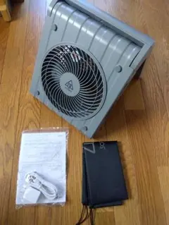 【極美品♪】SOTOMO ソーラー充電式　サーキュレーター扇風機 APY-600 極美品♪】SOTOMO ソーラー充電式 サーキュレーター扇風機 APY-600