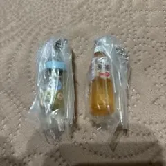 ビジョンミニチャーム　哺乳瓶水色　麦茶ペットボトル　2個セット　ガチャ　新品