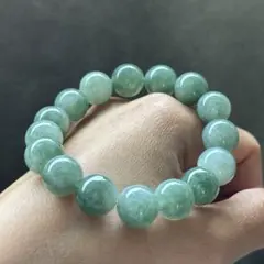 本翡翠、氷糯種花柄ブレスレット - メルカリ