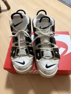 NIKE AIR MORE UPTEMPO スニーカー