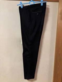 ブラック スラックス