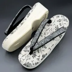 【470】EVA草履 低反発入り 薔薇柄×白地 軽量 フリーサイズ 特別価格