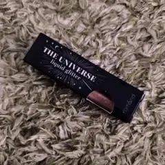 THE UNIVERSE リキッドアイシャドウ 02 ローズ・スター