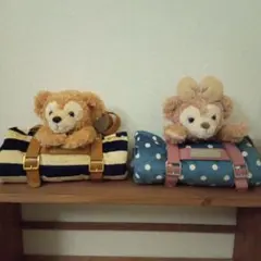 ディズニー　ダッフィー シェリーメイ　ぬいぐるみ付きブランケット2個セット