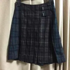 値下げ！チェックの膝丈スカート