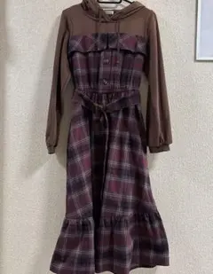 あ*ん様 フード付きチェック柄ロングワンピース axes femme アクシーズ