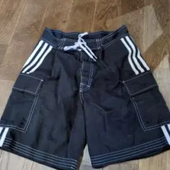 adidas 黒 水着 130〜140