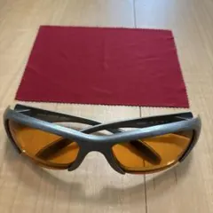 Item thumbnail for item b53344ae-31c5-4892-8acb-e95287330460