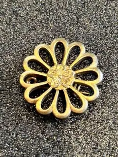 ○日本の勲章/徽章＊16菊紋 全 バッジ（実物） - メルカリ