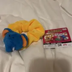 たべっ子どうぶつ THE MOVIEマスコット付きシュシュ　ぞうくん