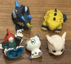希少　デジモンフィギュア44体+デジモン指人形5体+おまけ2つ 希少 デジモンフィギュア44体+デジモン指人形5体+おまけ2つ