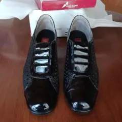 Item thumbnail for item 9d6e9012-a197-492b-ae33-8fb5adf06388