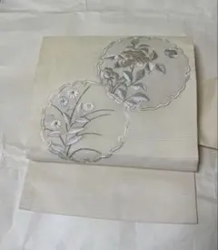 夏帯 絽 名古屋帯 オフホワイト 銀刺繍 上品 花柄